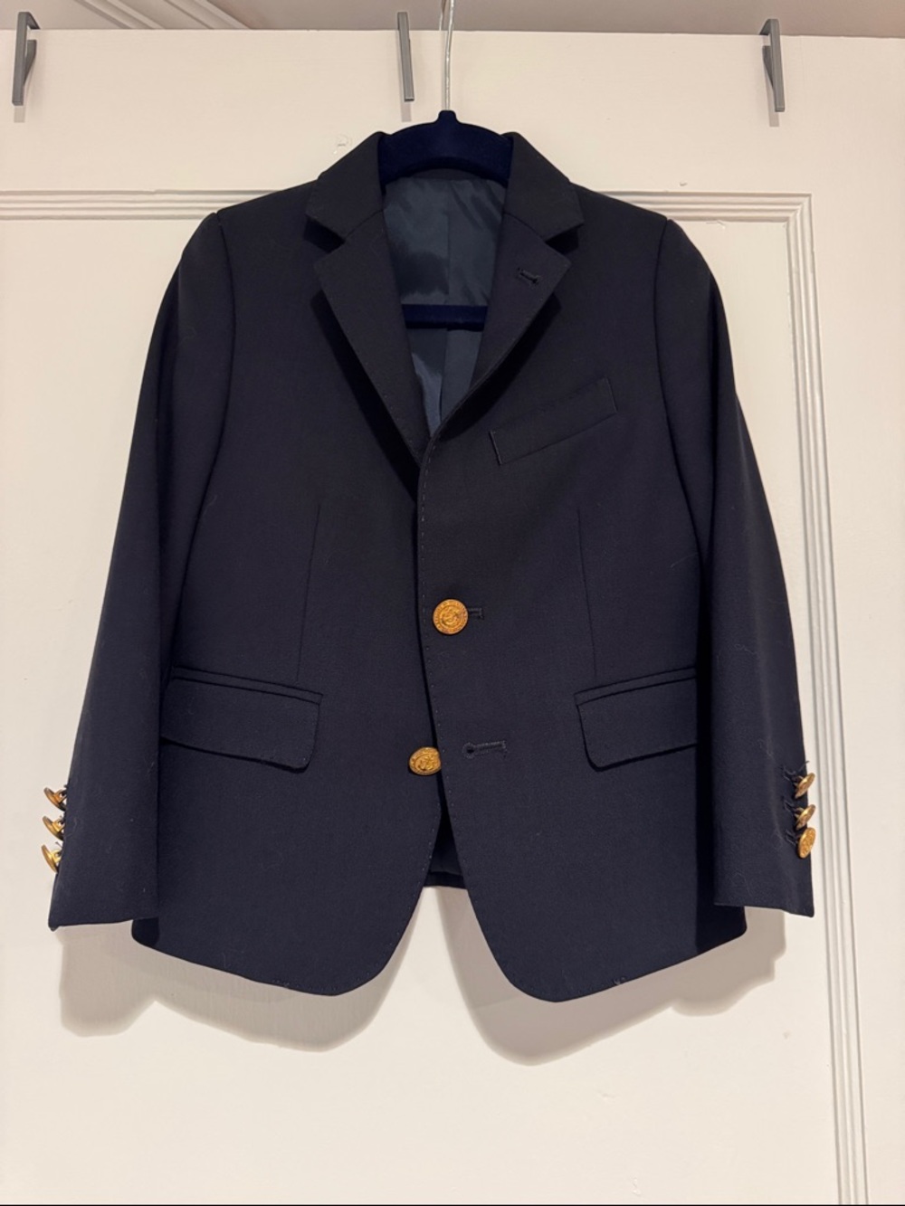 Navy Vineyard Vines Boathouse Performance Blazer with Gold Buttons